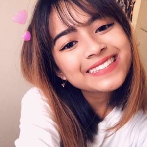 Meet your Posher, Malena